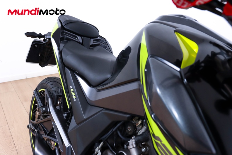 Motorbike image 12