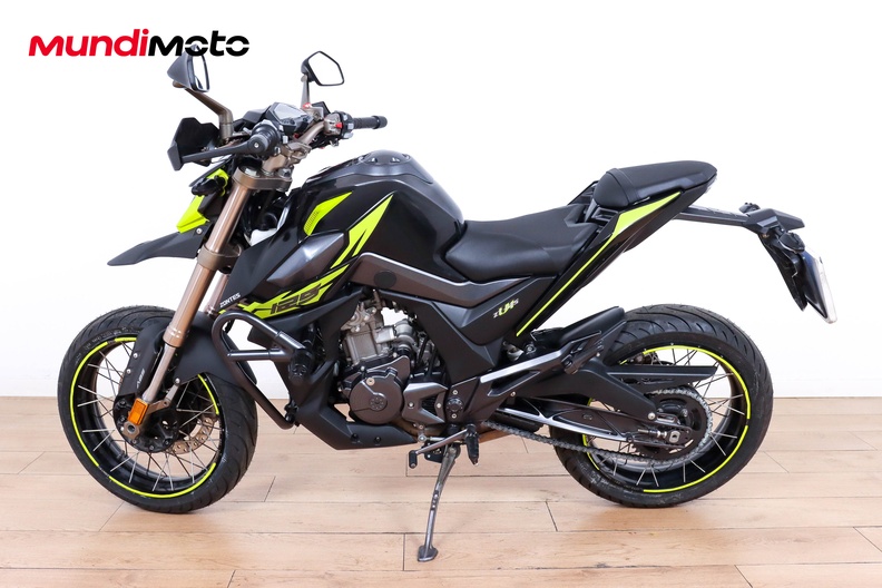 Motorbike image 5