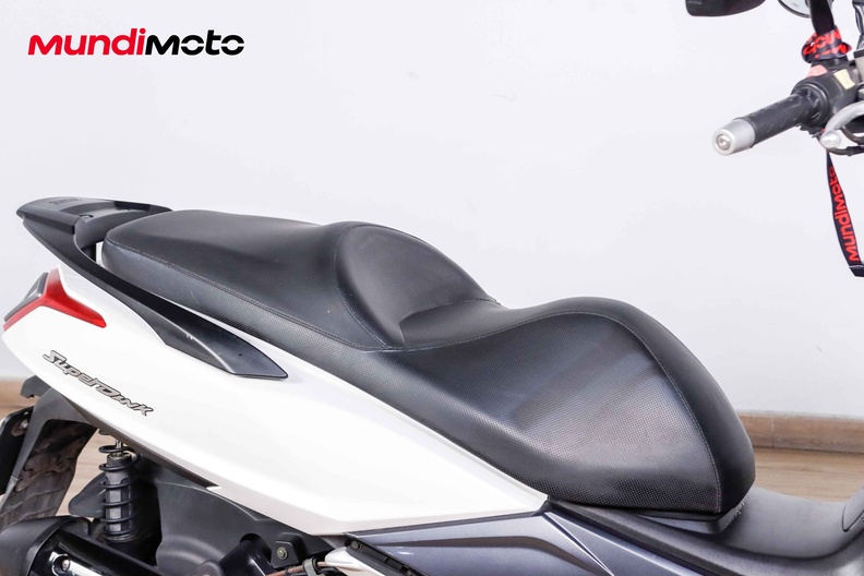 Motorbike image 13