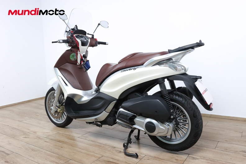 Motorbike image 7