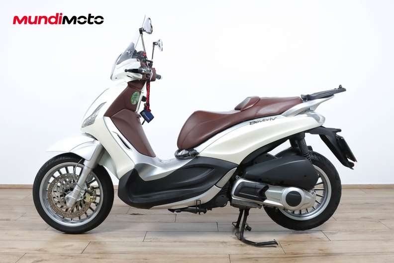 Motorbike image 5