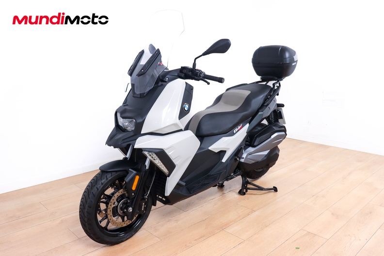 Motorbike image 7