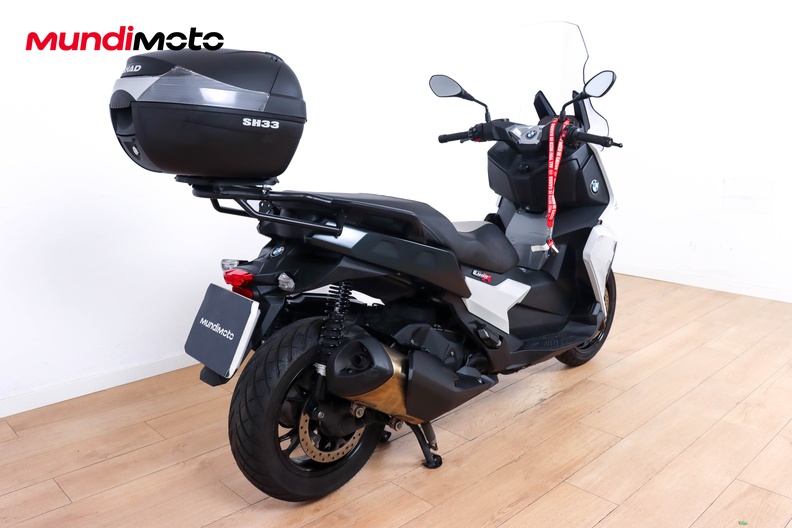 Motorbike image 2