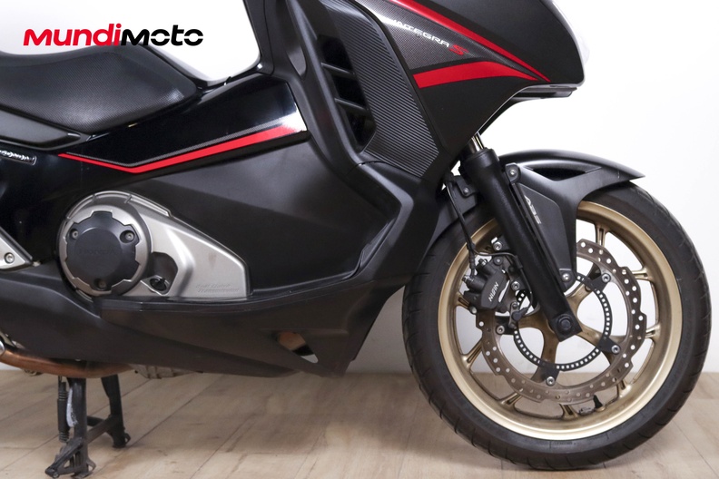 Motorbike image 13