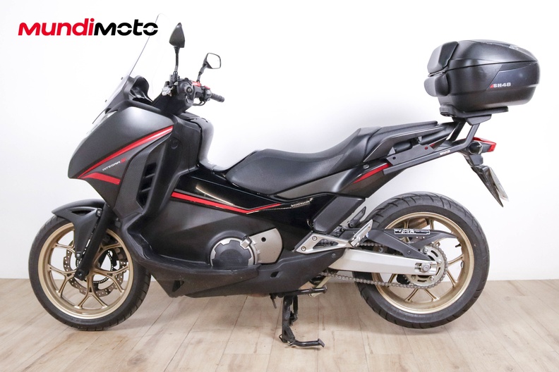 Motorbike image 5