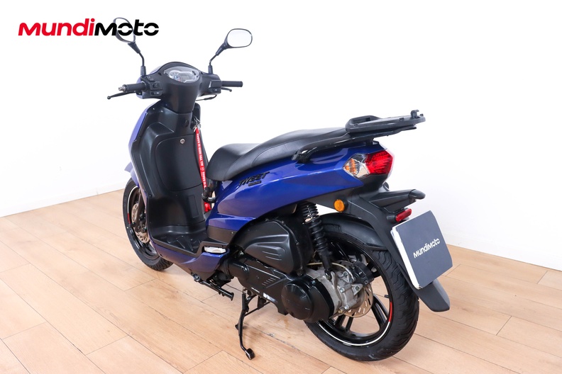 Motorbike image 6