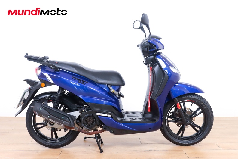 Motorbike image 0