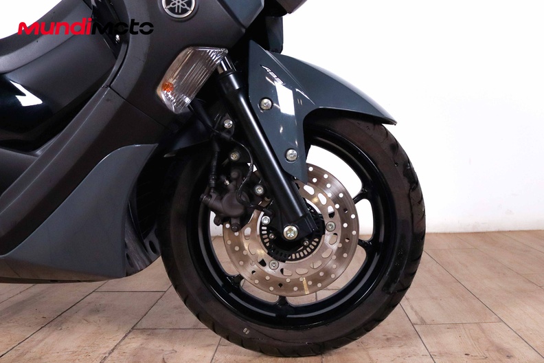 Motorbike image 12