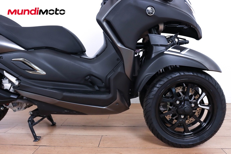 Motorbike image 12
