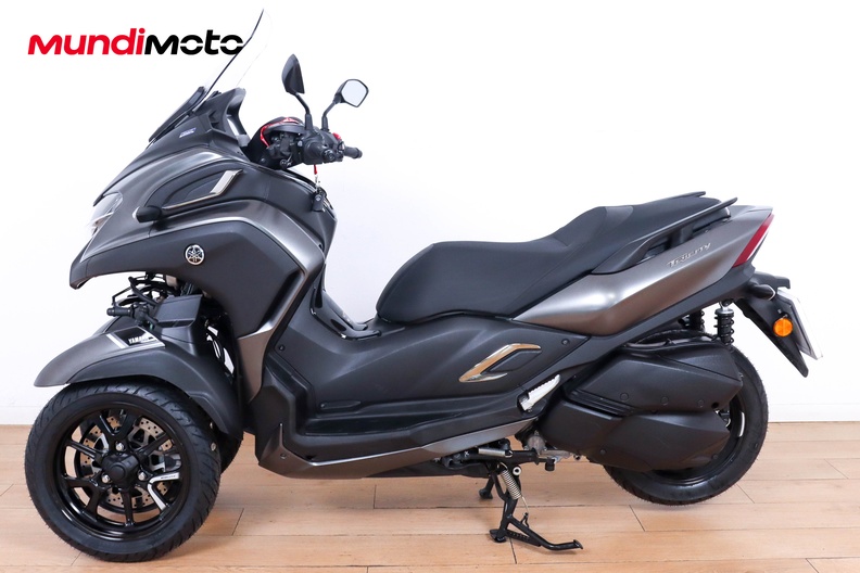 Motorbike image 5