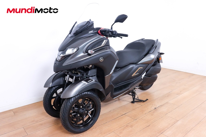 Motorbike image 7