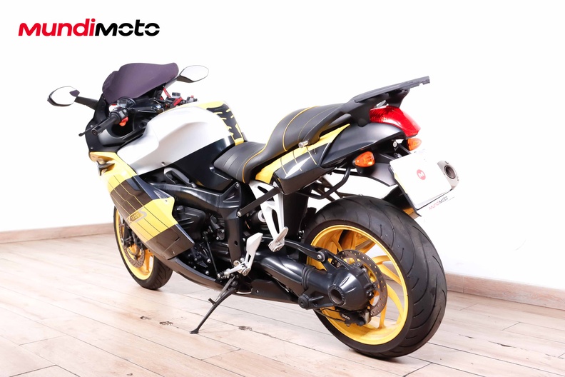 Motorbike image 7