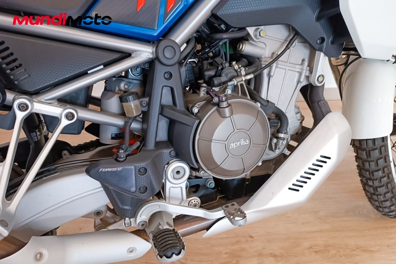 Motorbike image 3
