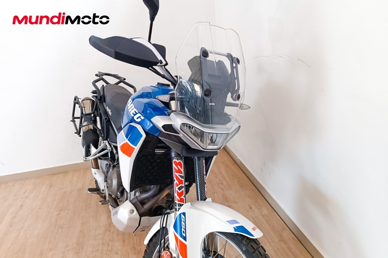 Motorbike image 4