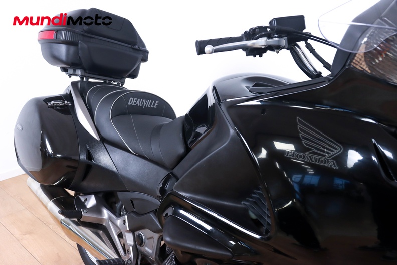 Motorbike image 12