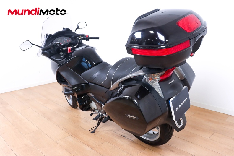 Motorbike image 6