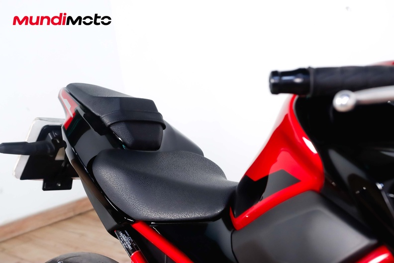 Motorbike image 13