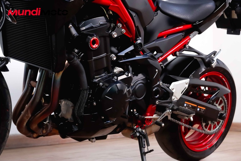 Motorbike image 8