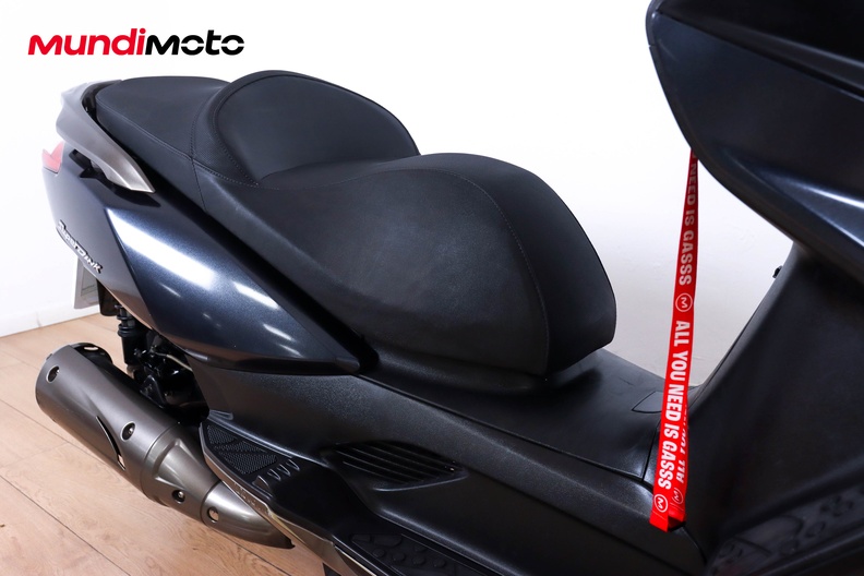 Motorbike image 12