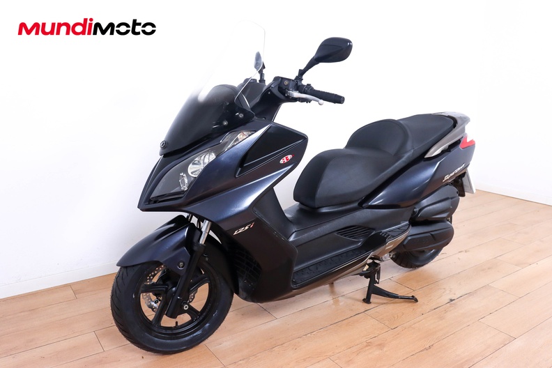 Motorbike image 7