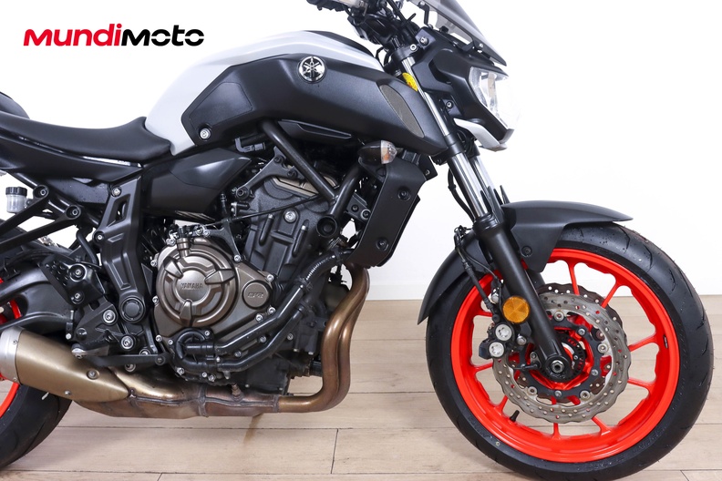 Motorbike image 13
