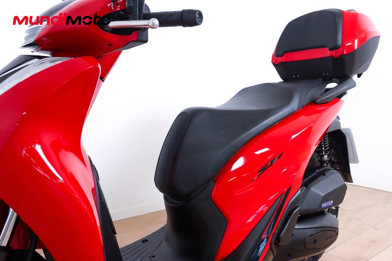Motorbike image 8