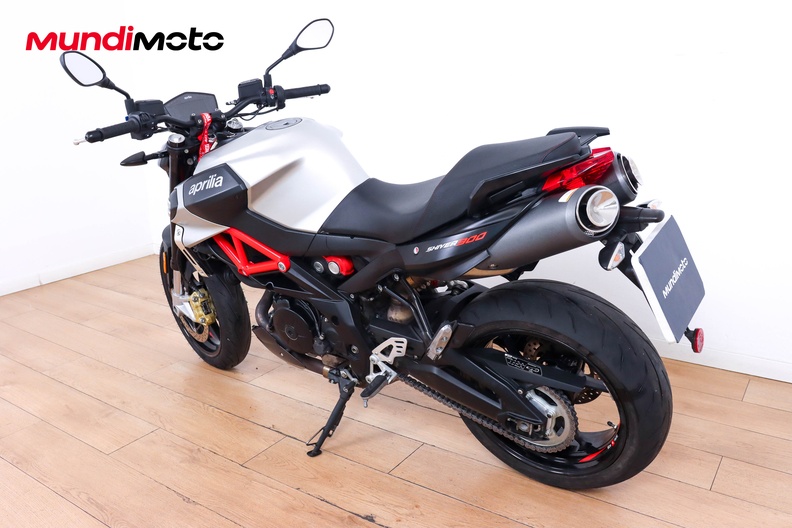Motorbike image 6