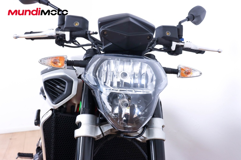 Motorbike image 4