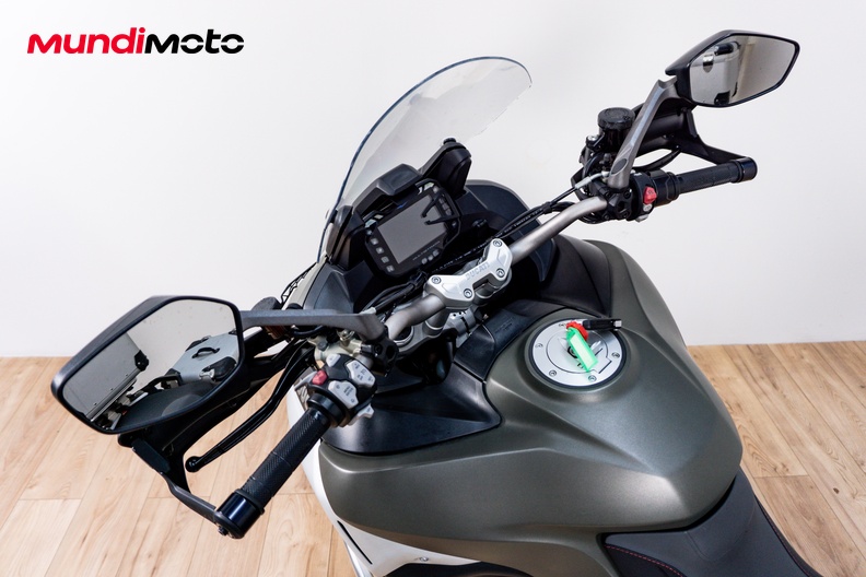 Motorbike image 10