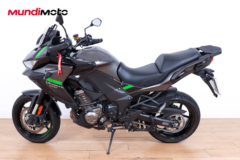 Motorbike image 5
