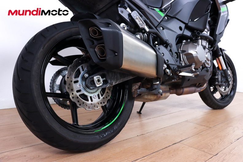 Motorbike image 3