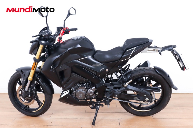 Motorbike image 5