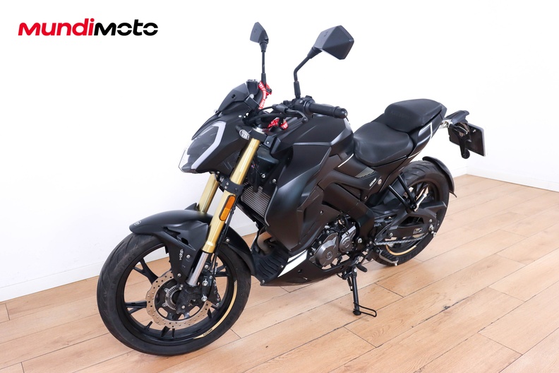 Motorbike image 7
