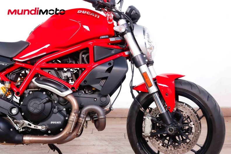 Motorbike image 12