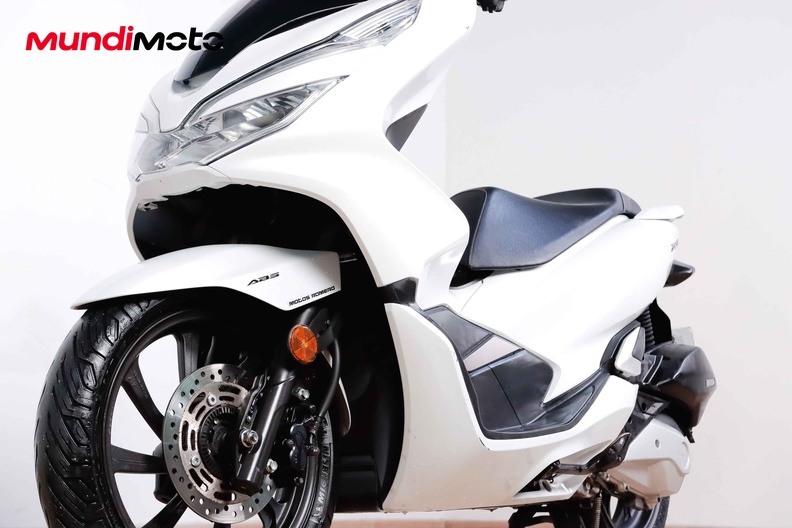Motorbike image 8
