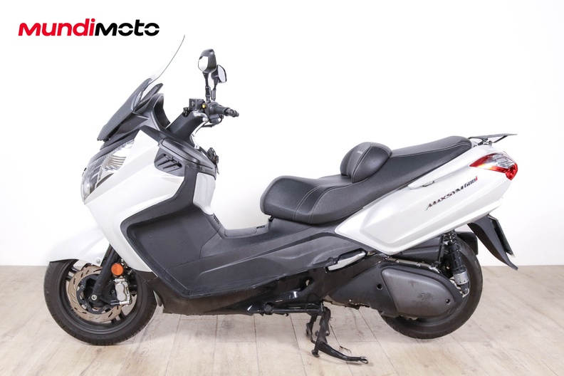 Motorbike image 5