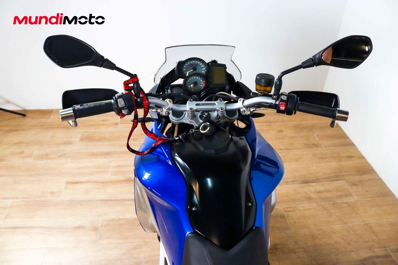 Motorbike image 10
