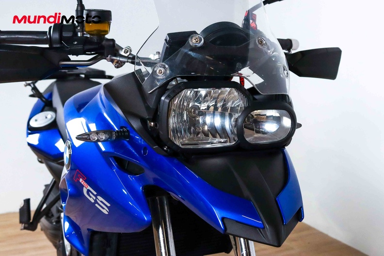 Motorbike image 4