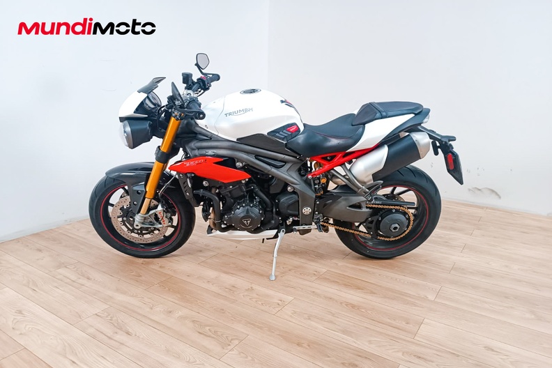 Motorbike image 5