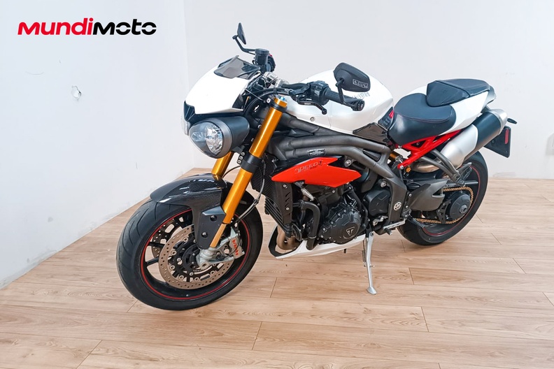 Motorbike image 6