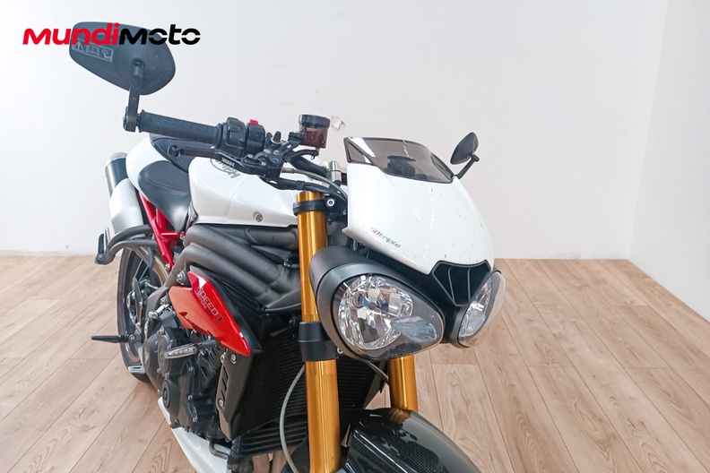 Motorbike image 4