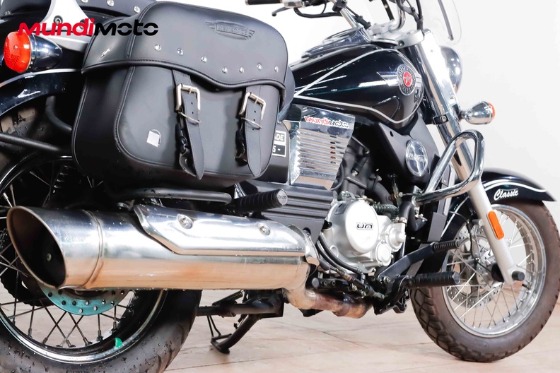 Motorbike image 3