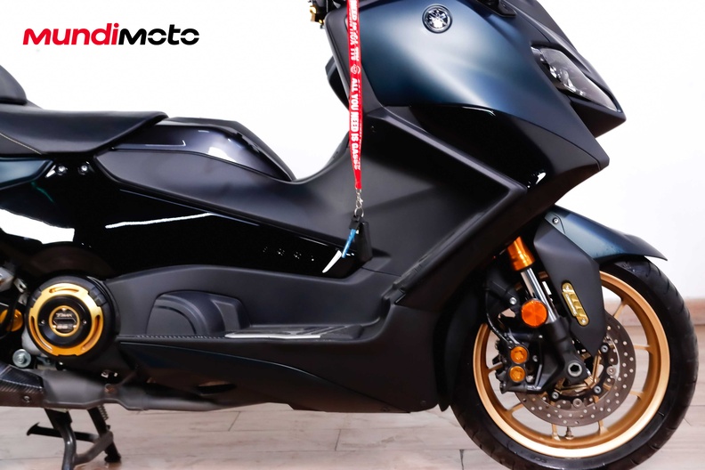 Motorbike image 12