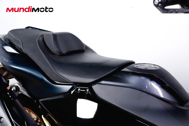 Motorbike image 13