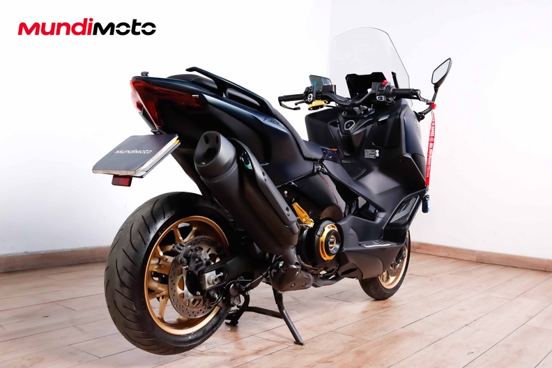 Motorbike image 2