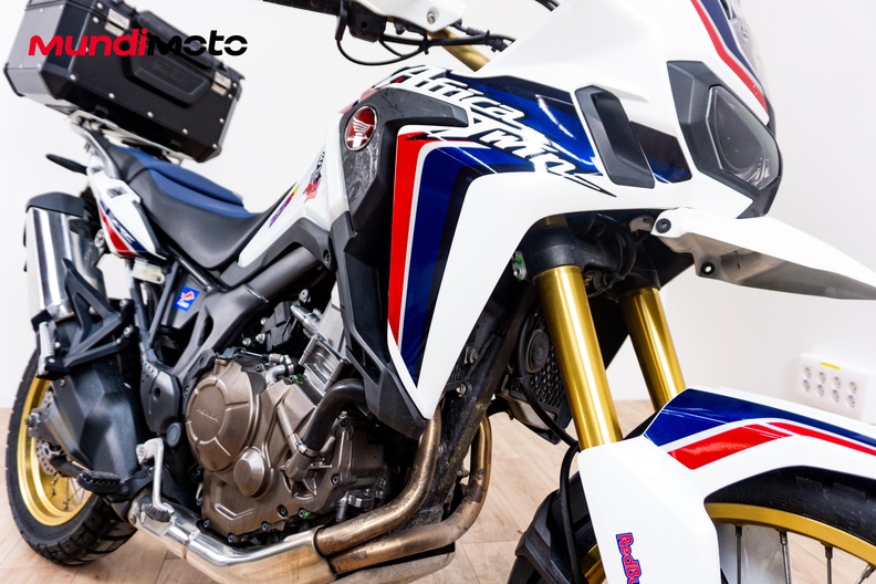 Motorbike image 4
