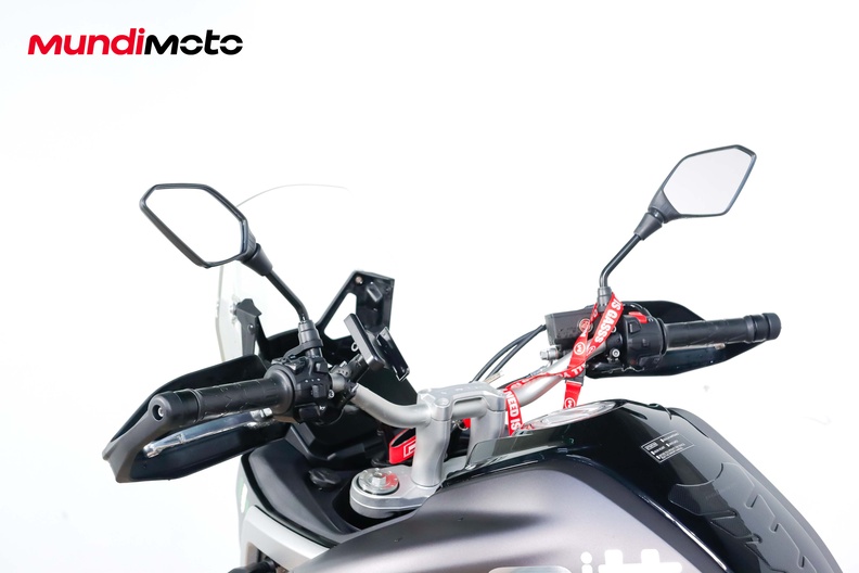 Motorbike image 10