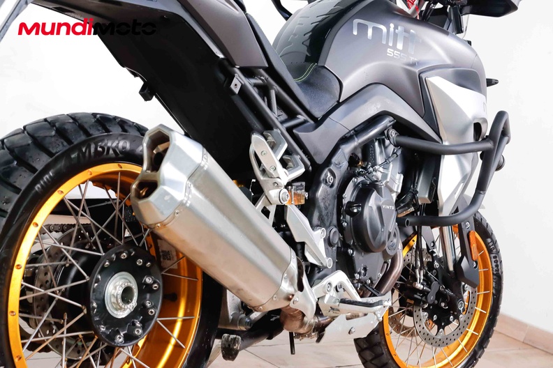 Motorbike image 3