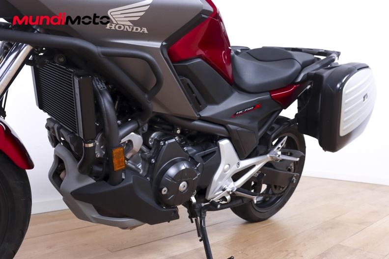 Motorbike image 8
