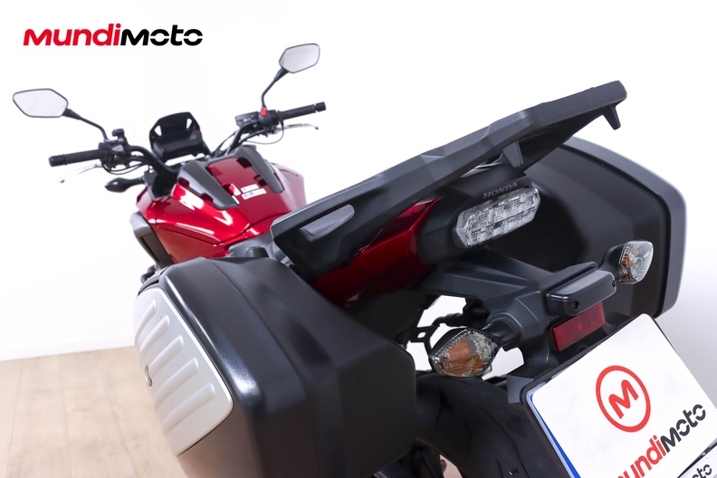 Motorbike image 9